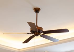direction of ceiling fans