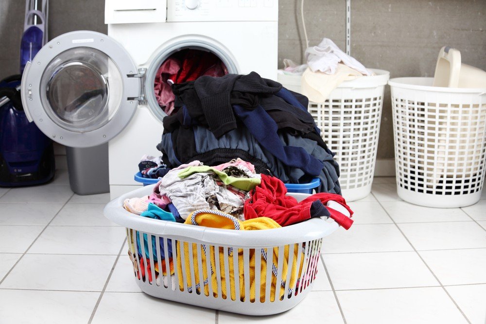 two-baskets-dirty-laundry-washing-room