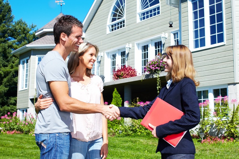 The advantages of taking care and maintaining your home to attract buyers in future