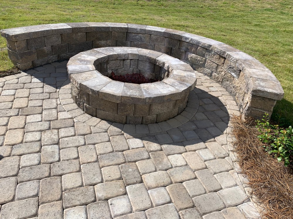 How To Build A Diy Fire Pit, How To Build A Fire Pit Seating Wall
